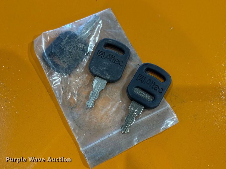 image for item FG2756 2023 Altec FLNA4002 utility bed