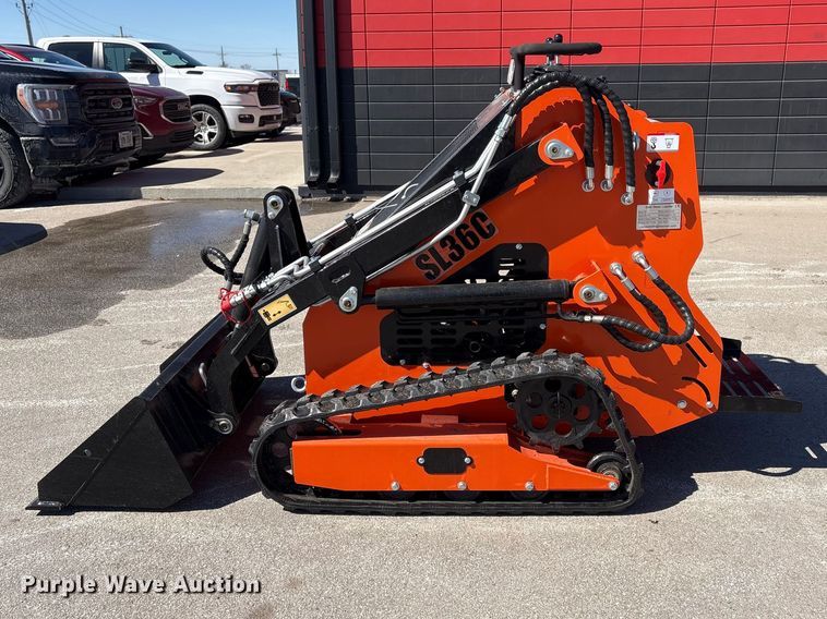 image for item FG2759 2025 SDLOOL SL36C compact utility loader