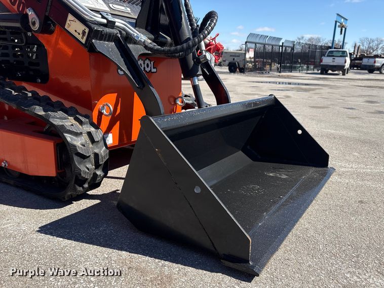 image for item FG2759 2025 SDLOOL SL36C compact utility loader