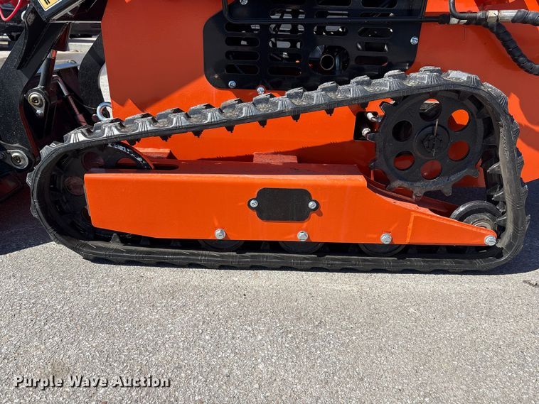 image for item FG2759 2025 SDLOOL SL36C compact utility loader