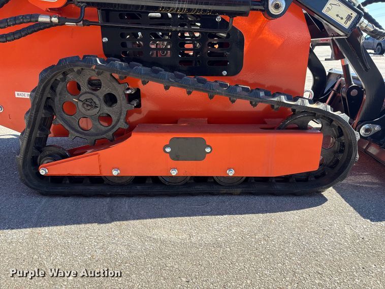 image for item FG2759 2025 SDLOOL SL36C compact utility loader