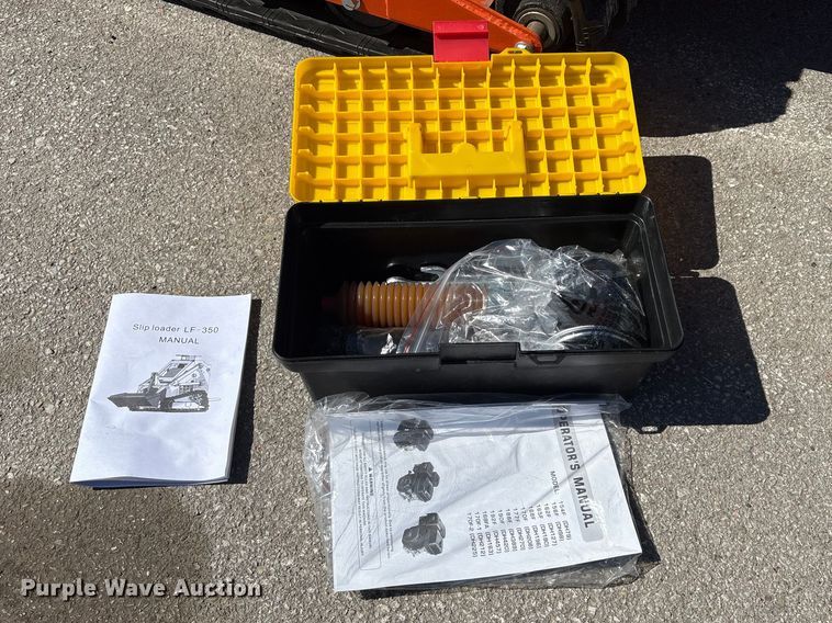 image for item FG2759 2025 SDLOOL SL36C compact utility loader