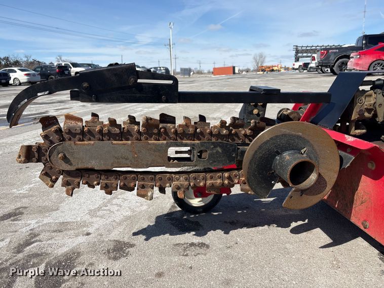 image for item FG2760 2019 Barreto 912 trencher