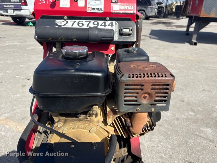 image for item FG2760 2019 Barreto 912 trencher