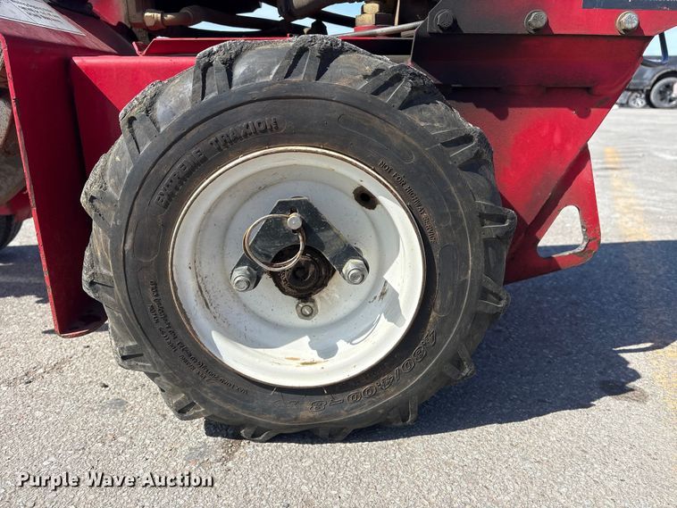 image for item FG2760 2019 Barreto 912 trencher