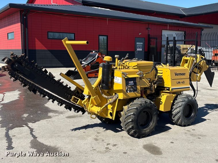 image for item FG2763 Vermeer LM-40 trencher