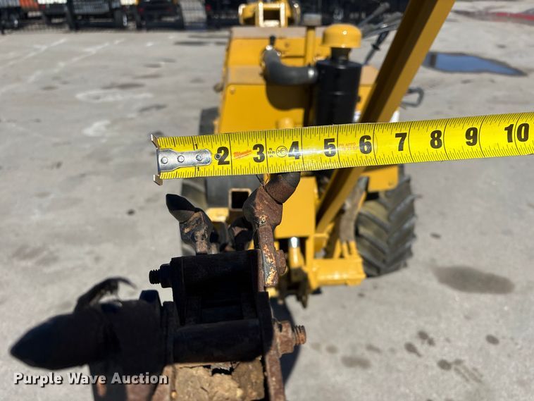 image for item FG2763 Vermeer LM-40 trencher