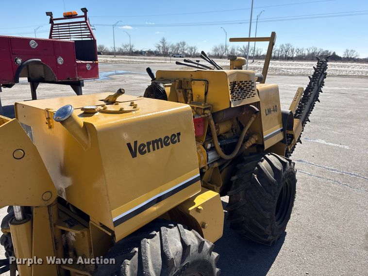 image for item FG2763 Vermeer LM-40 trencher