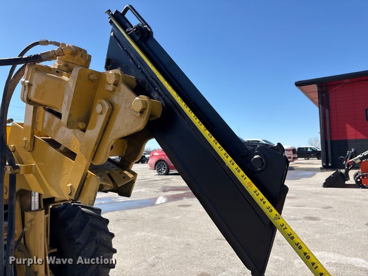 image for item FG2763 Vermeer LM-40 trencher