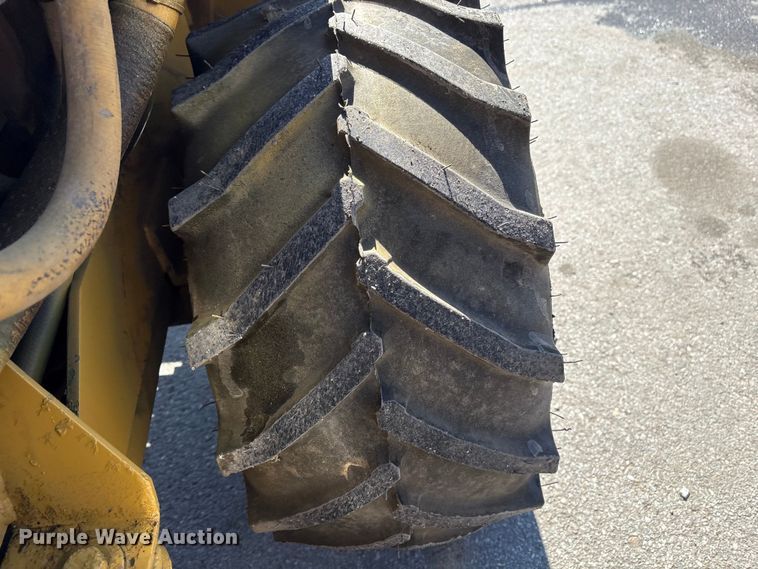 image for item FG2763 Vermeer LM-40 trencher