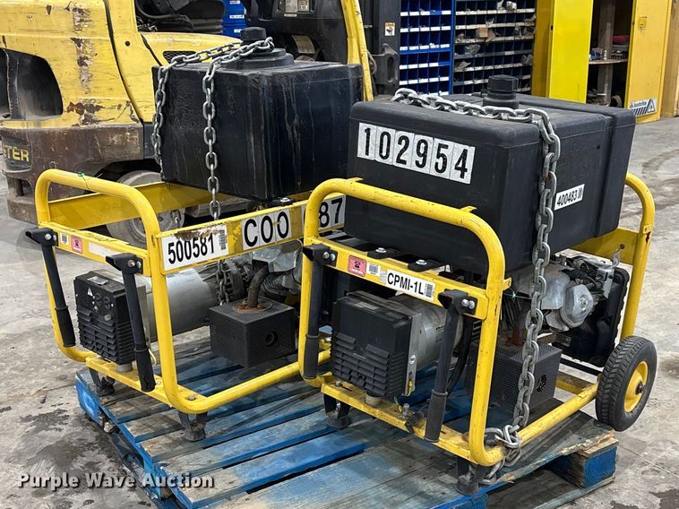 image for item FG2764 (2) McCullock generators