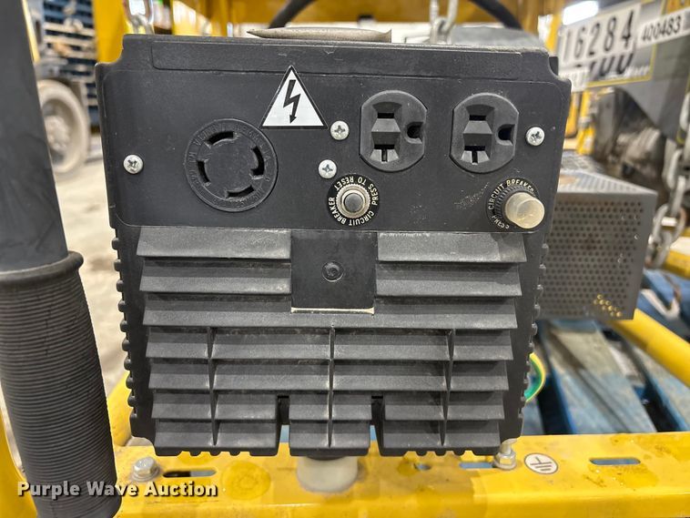 image for item FG2764 (2) McCullock generators