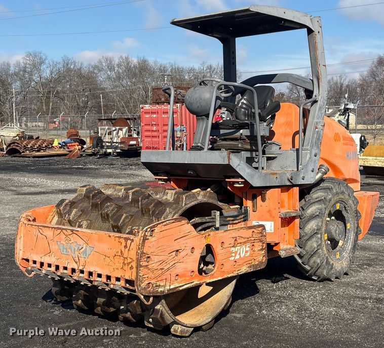 image for item FI0141 2007 Hamm 3205 P single drum vibratory roller