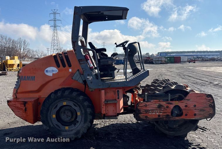 image for item FI0141 2007 Hamm 3205 P single drum vibratory roller