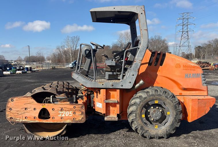 image for item FI0141 2007 Hamm 3205 P single drum vibratory roller