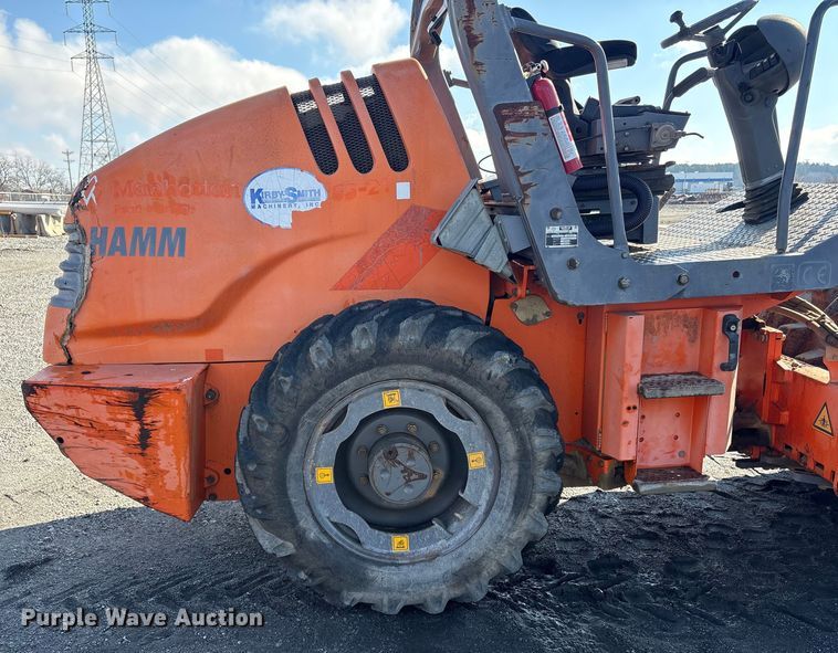 image for item FI0141 2007 Hamm 3205 P single drum vibratory roller