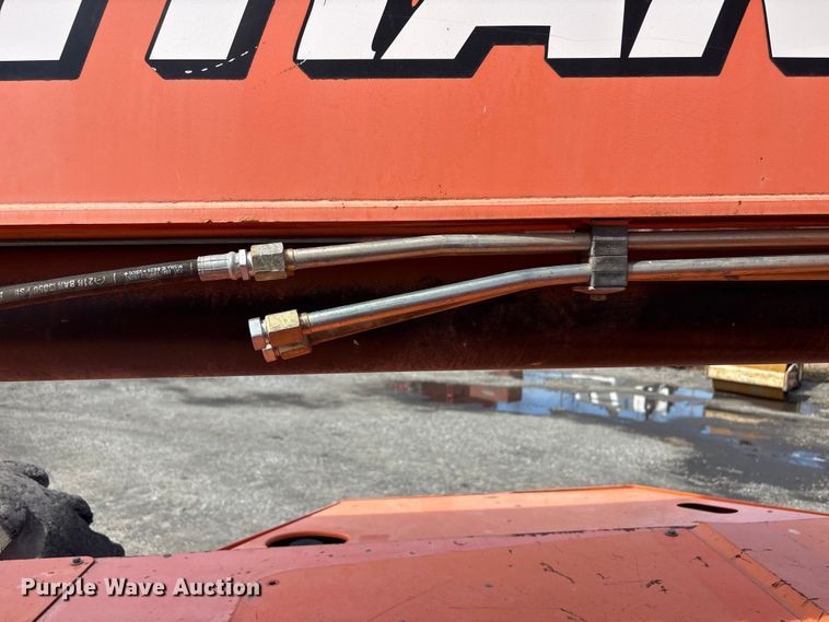 image for item FI0142 2013 JLG Skytrak 10042 telehandler