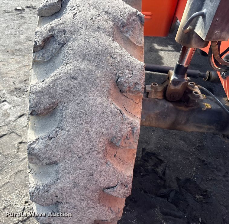 image for item FI0142 2013 JLG Skytrak 10042 telehandler