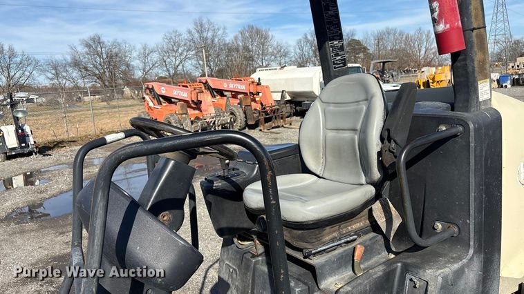 image for item FI0143 Ingersoll Rand SD-45D TF single drum vibratory roller