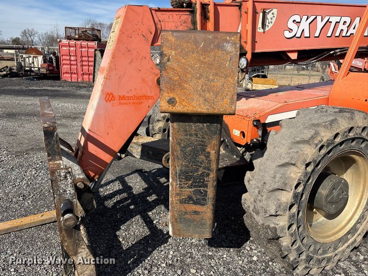 image for item FI0145 2014 JLG Skytrak 10042 telehandler