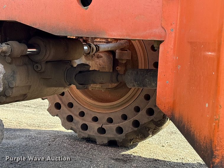 image for item FI0145 2014 JLG Skytrak 10042 telehandler