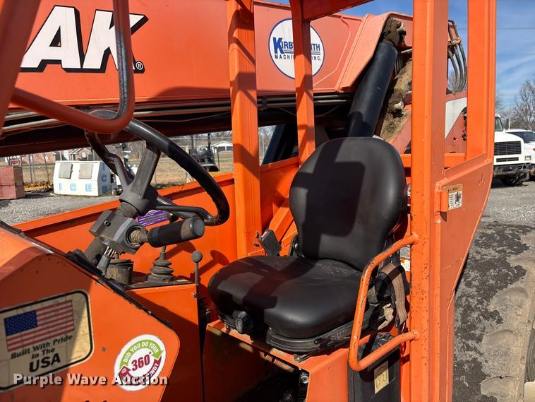 image for item FI0145 2014 JLG Skytrak 10042 telehandler