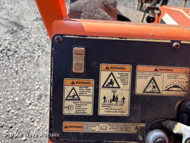 image for item FI0145 2014 JLG Skytrak 10042 telehandler