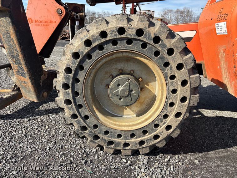 image for item FI0145 2014 JLG Skytrak 10042 telehandler