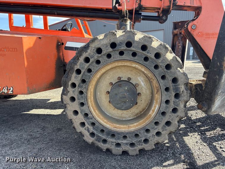 image for item FI0145 2014 JLG Skytrak 10042 telehandler