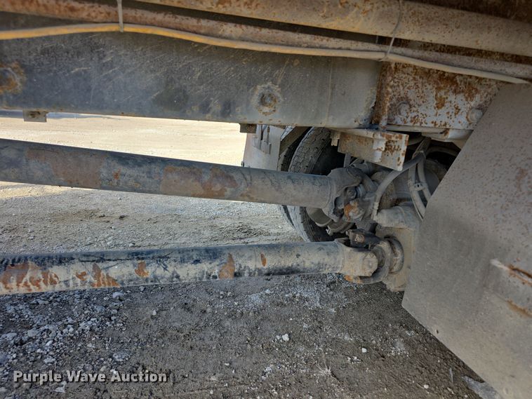 image for item FI0804 2006 Peterbilt 357 crane truck