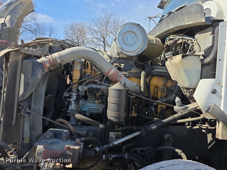 image for item FI0805 Kenworth T800 flatbed truck