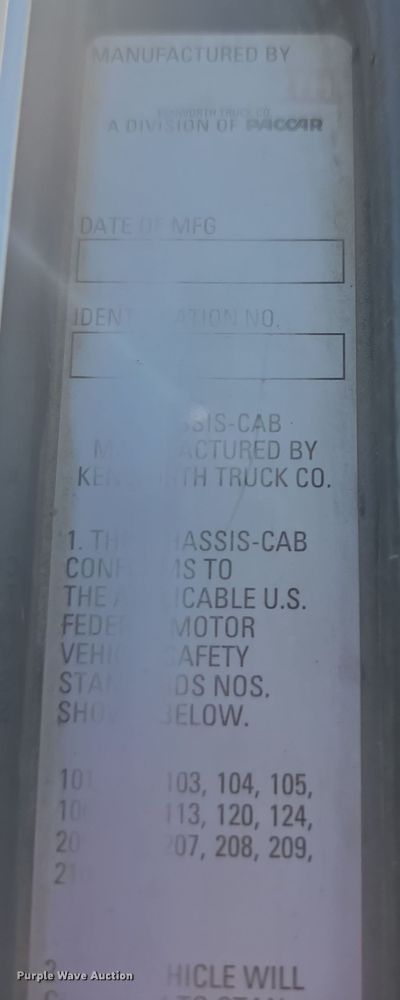 image for item FI0805 Kenworth T800 flatbed truck