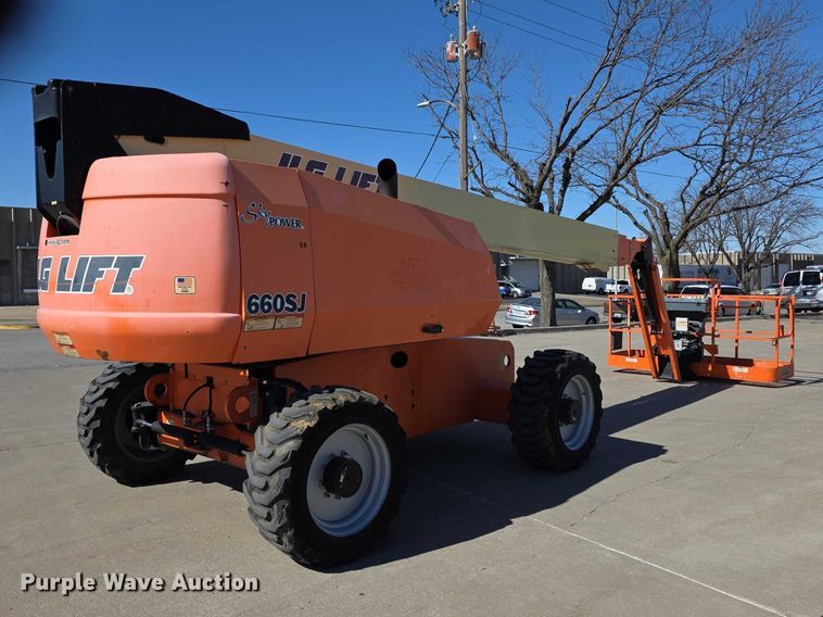 image for item FI0890 2017 JLG 660SJ boom lift