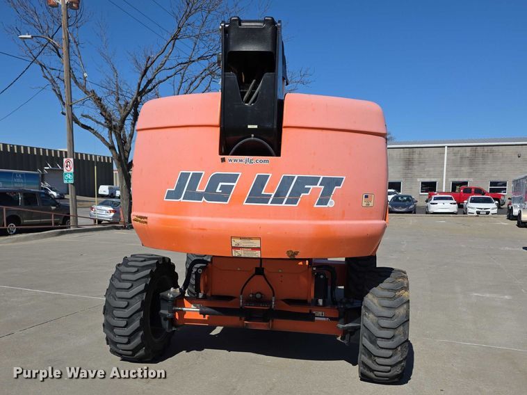 image for item FI0890 2017 JLG 660SJ boom lift