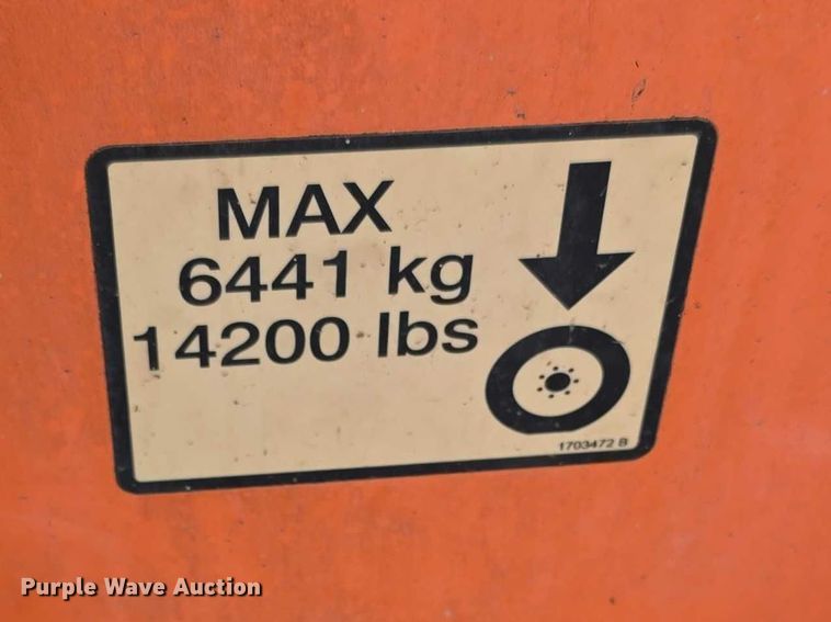 image for item FI0890 2017 JLG 660SJ boom lift
