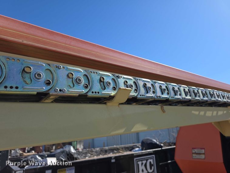 image for item FI0890 2017 JLG 660SJ boom lift