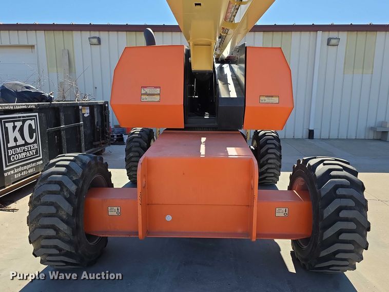 image for item FI0890 2017 JLG 660SJ boom lift