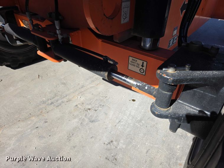 image for item FI0890 2017 JLG 660SJ boom lift