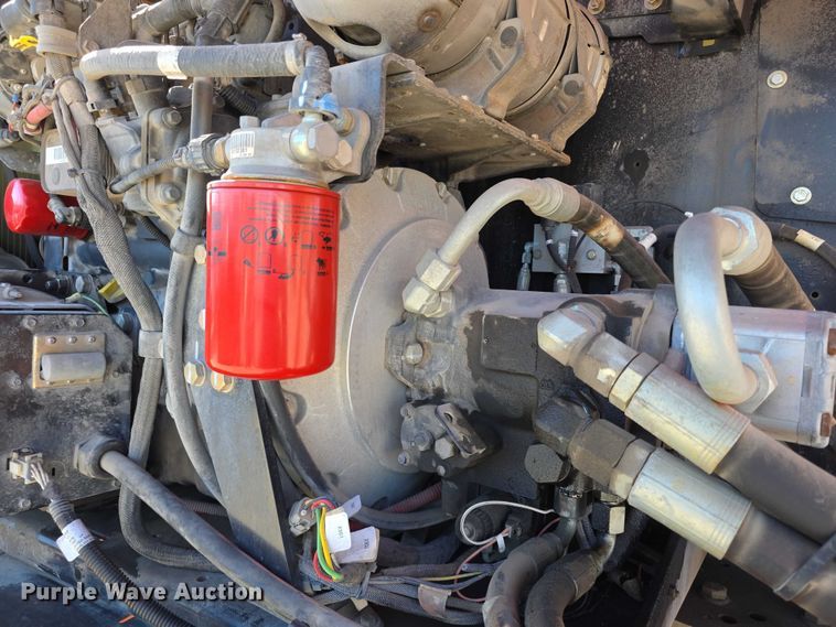 image for item FI0890 2017 JLG 660SJ boom lift