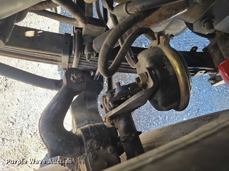 image for item FI0897 1996 Peterbilt 357 dump truck