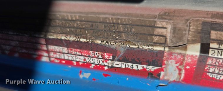 image for item FI0897 1996 Peterbilt 357 dump truck