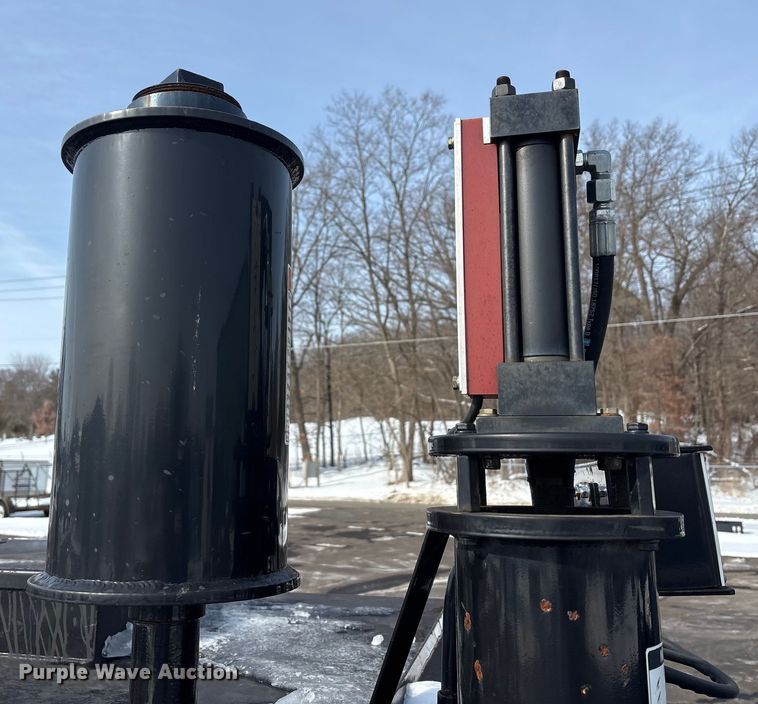 image for item FK1171 2019 Blastcrete Equipment Neal DA350 sealcoat squeegee machine