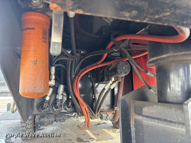 image for item FK1171 2019 Blastcrete Equipment Neal DA350 sealcoat squeegee machine