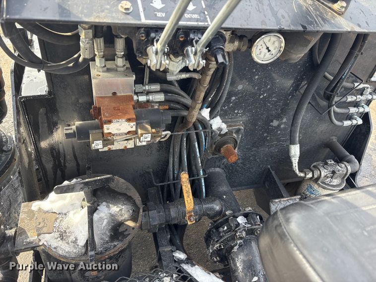 image for item FK1171 2019 Blastcrete Equipment Neal DA350 sealcoat squeegee machine