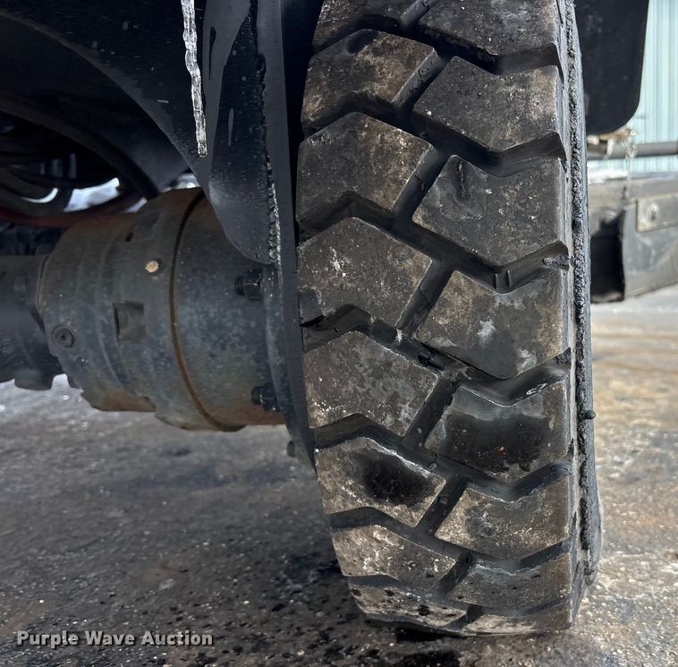 image for item FK1171 2019 Blastcrete Equipment Neal DA350 sealcoat squeegee machine