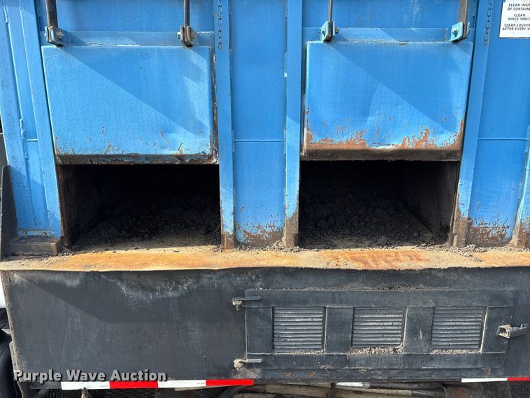 image for item FK1172 2006 GMC C7500 Crew Cab infrared asphalt heater truck