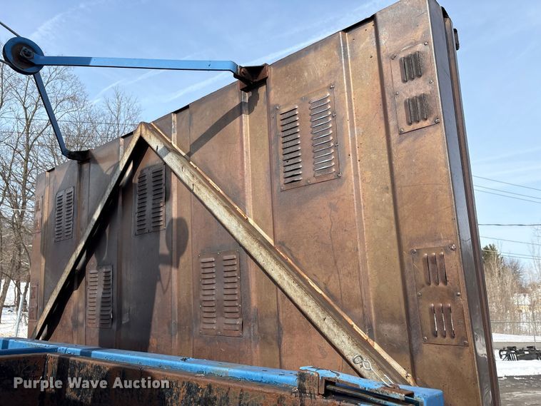 image for item FK1172 2006 GMC C7500 Crew Cab infrared asphalt heater truck