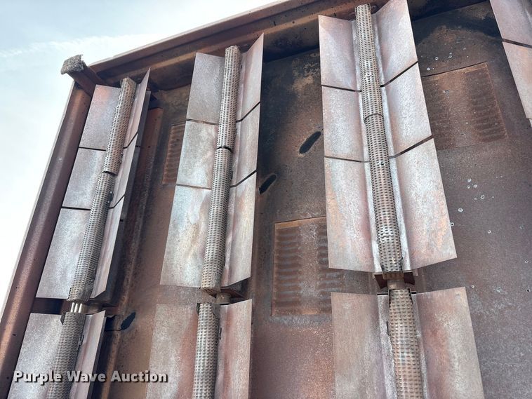 image for item FK1172 2006 GMC C7500 Crew Cab infrared asphalt heater truck