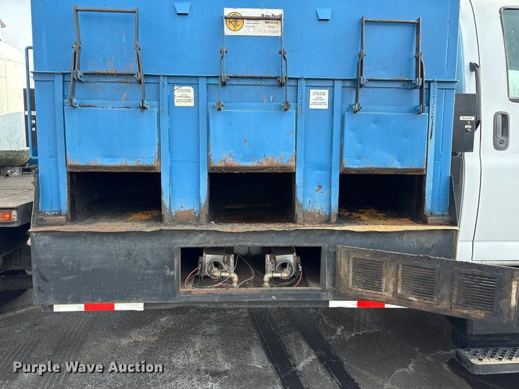 image for item FK1172 2006 GMC C7500 Crew Cab infrared asphalt heater truck