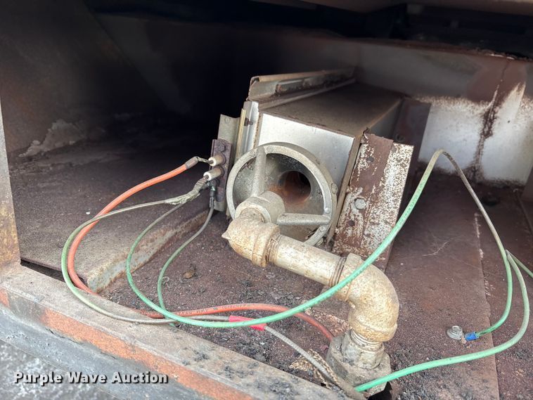 image for item FK1172 2006 GMC C7500 Crew Cab infrared asphalt heater truck